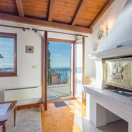La Vista Sea View Apartman *